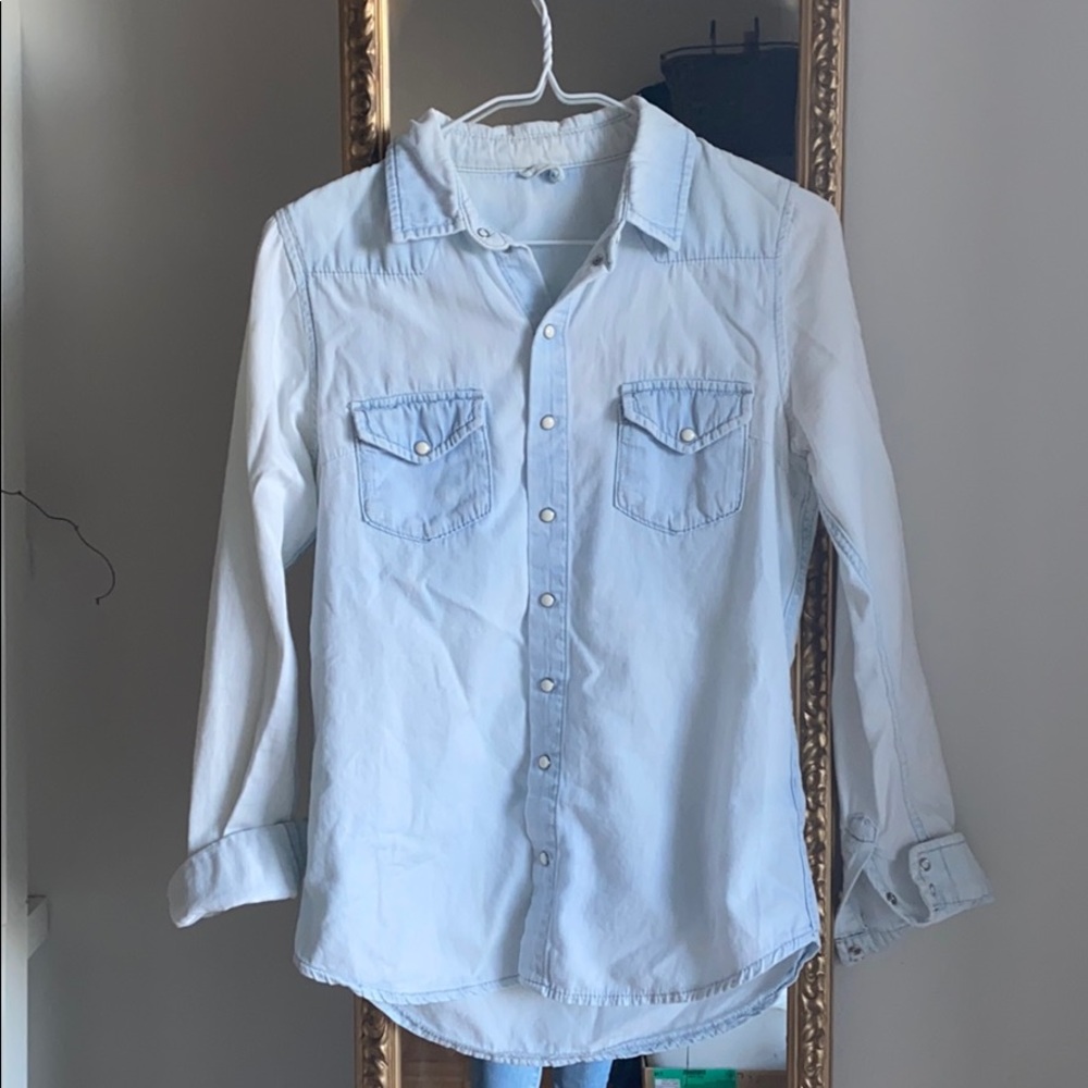 Light Wash Chambray Top
